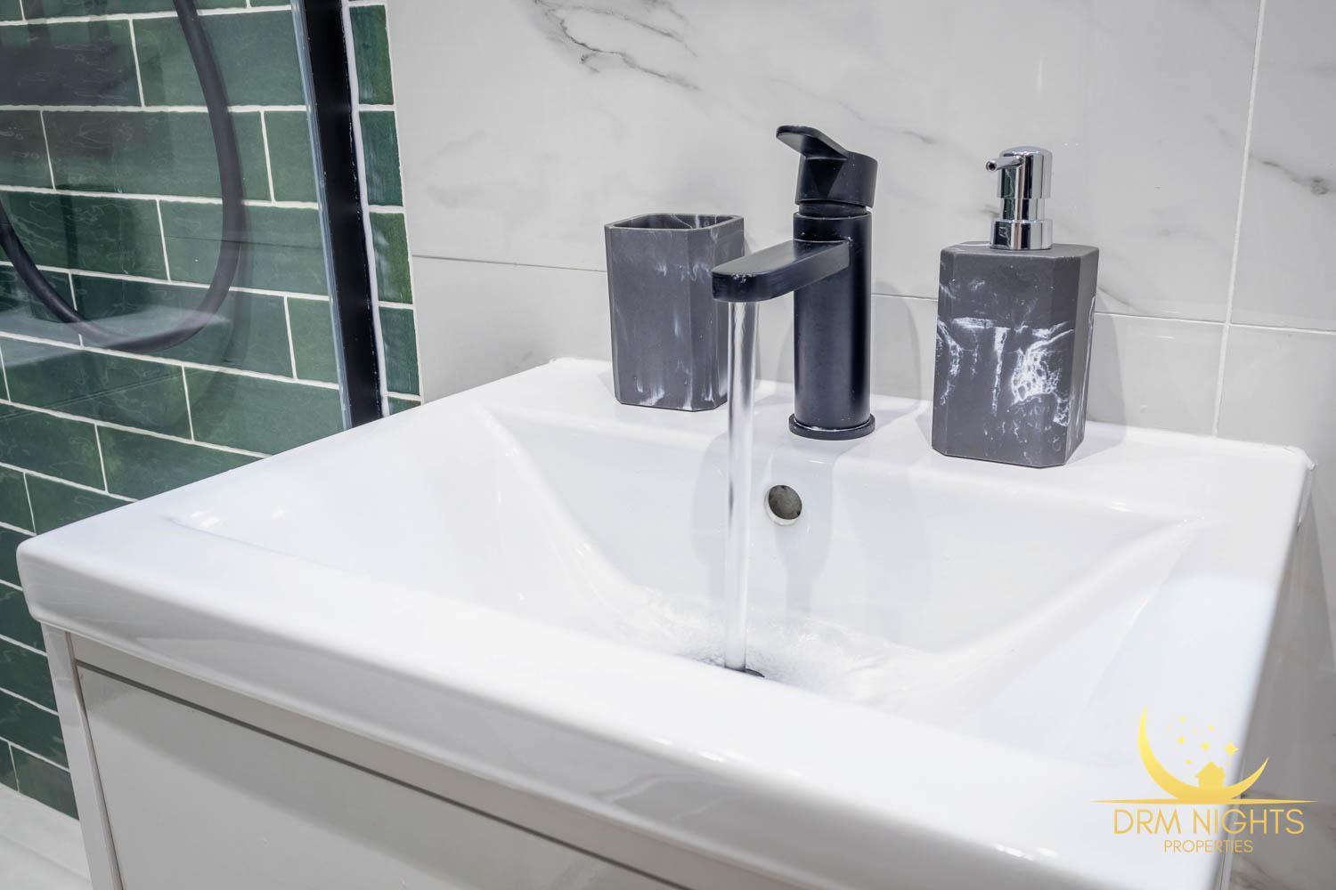 Modern 1-Bedroom Apartment In Leeds City Centre Sleeps 2 Central Station 외부 사진